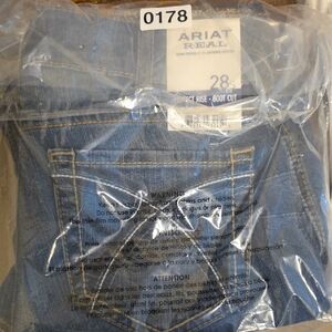 Ariat Womens Bootcut Jeans in Classic Blue